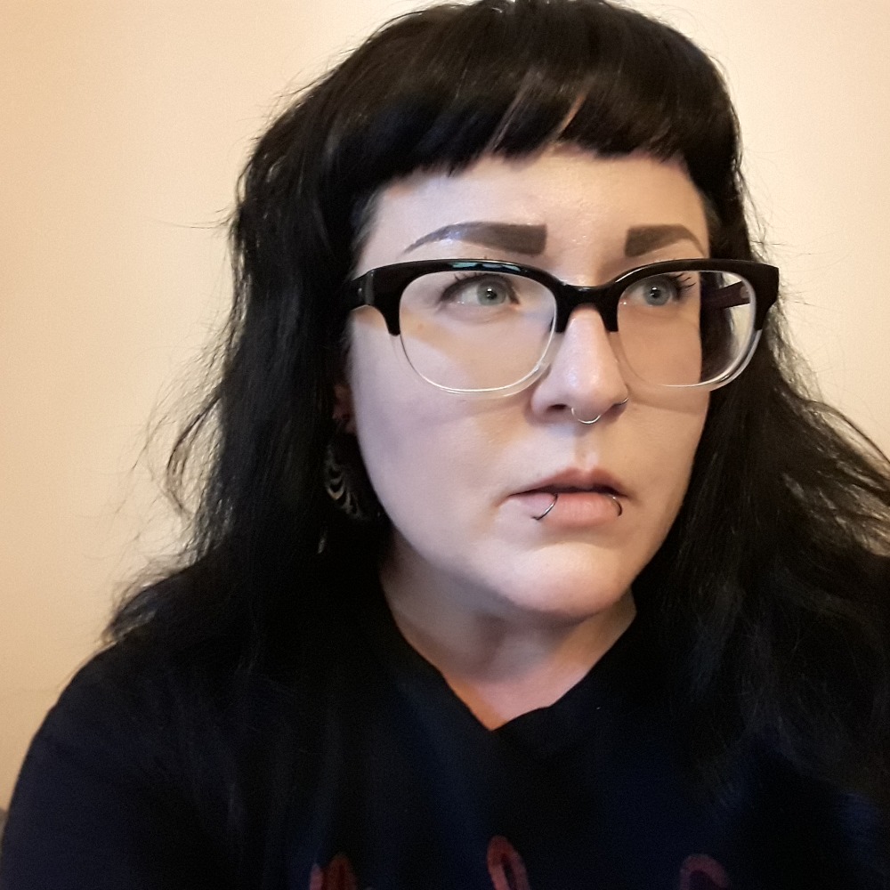 Meet your Posher, Tiffany